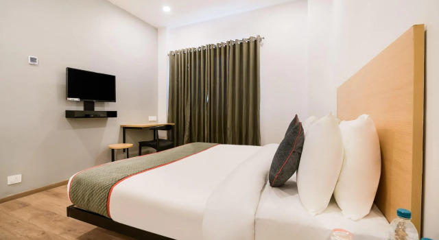Townhouse The Awadh Airport Near Chaudhary Charan Singh International Airport, Buchen Sie Hotel Lucknow Uttar Pradesh