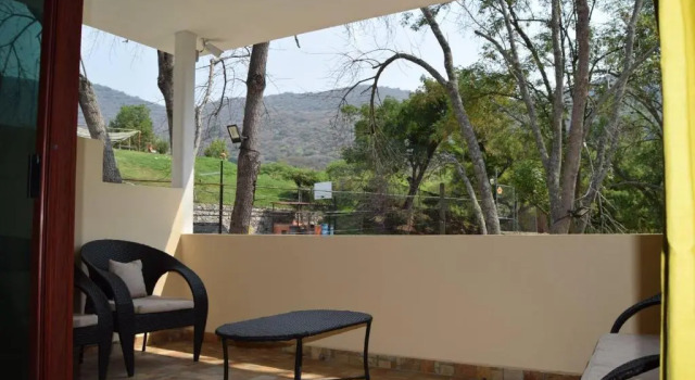 Полулюкс Hotel Chapala Country
