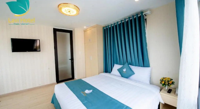 Двухместный номер Deluxe с балконом Lavi Hotel Da Lat