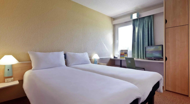 Двухместный номер Standard Hotel ibis Bragança