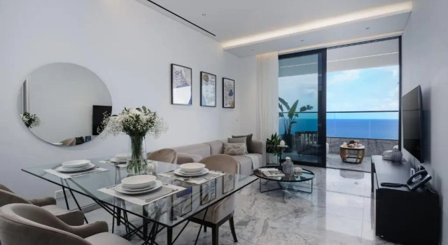 Апартаменты Superior The Icon Limassol