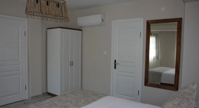 Standardowy dwuosobowy pokój Tenedion Hotel