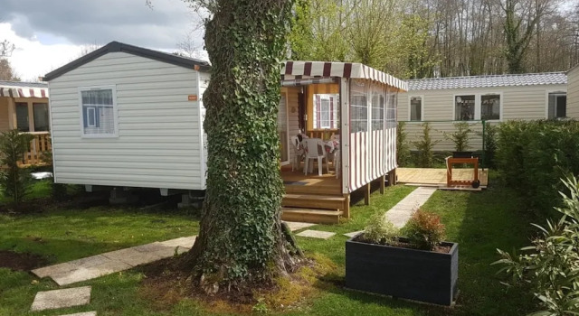 Property With 3 Bedrooms in Les Mathes, With Furnished Garden - 2 km F