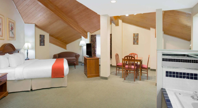 Двухместный номер Standard City Express By Marriott Freeport