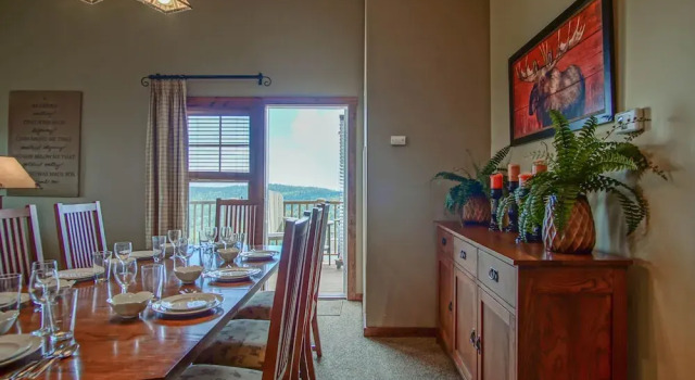 3 Bedroom, 2 Full Baths, Slope Side. Outdoor Hot Tubs on Site. Ski Lift Overlook, Buchen Sie Ferienwohnung Snowshoe West Virginia