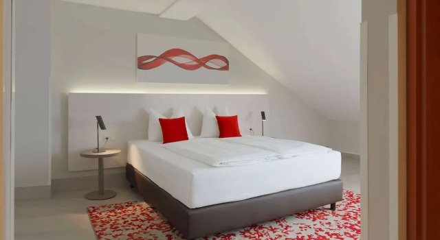 Двухместный полулюкс Ramada by Wyndham Dresden