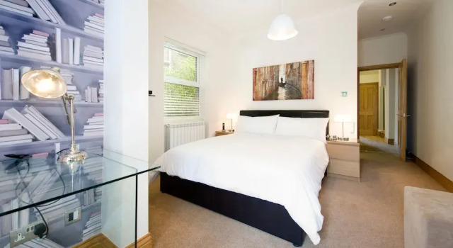 Cozy City Retreat in London, Забронировать Отель Лондон Большой Лондон, рядом с Парк «Карвилл-Холл»
