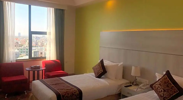 Номер Superior Ritz Grand Hotel Mandalay