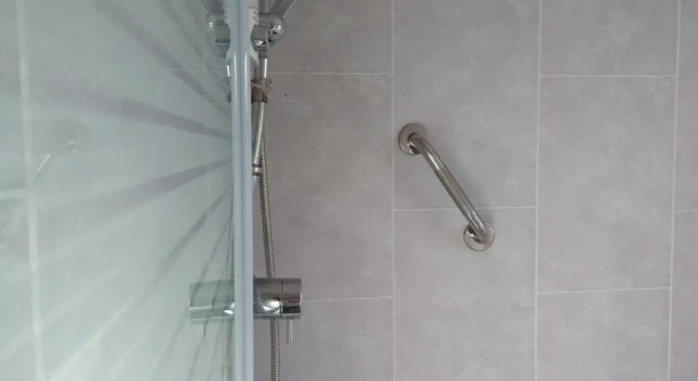Апартаменты Excellent Location -Central Belfast - Parking - 4 Beds
