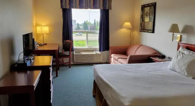 Двухместный номер Deluxe Travelodge by Wyndham Stony Plain
