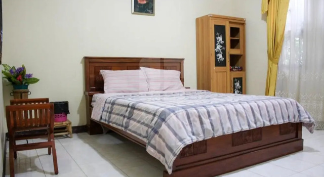 Villa Kota Bunga Allamanda