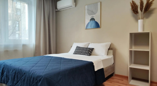 Panda Home on 24 Hervier Street, building 3, Prenota Appartamento Hotel a Tyumen Region con parcheggio, Parcheggio