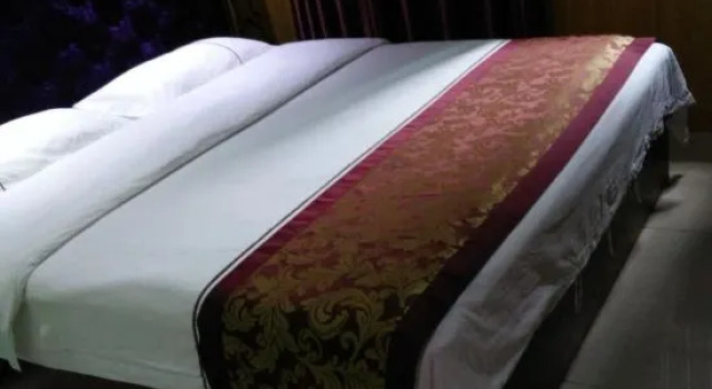 Yilong Liuhe Hotel, Réserver Hôtel Nanchong Sichuan
