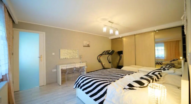 Апартаменты Every Sky Apartament Konstytucji 3 Maja 66/1