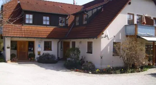 Fränkischer Hahn, Prenota Hotel Goessweinstein Bayreuth