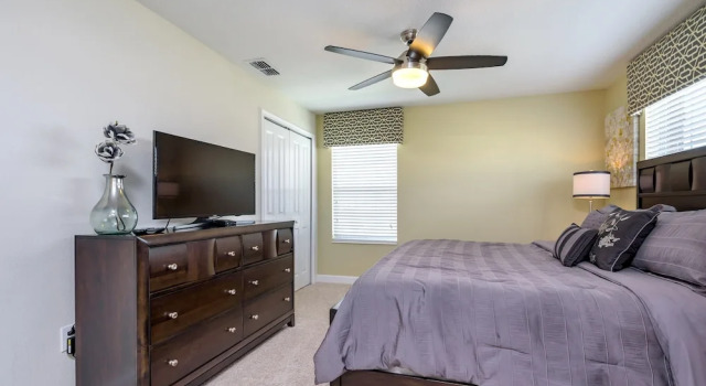 Storey Lake - 3084 Juliet Drive, Rezerwuj Apartament Hotele w Kissimmee z parkingiem, Parking