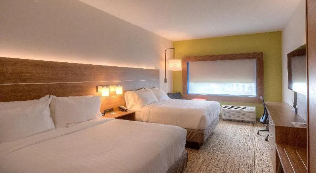 Люкс Standard Holiday Inn Express & Suites Fort Mill by IHG