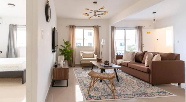 Апартаменты с 2 комнатами Stylish Modern Condo w/ Rooftop Terrace and Pool.