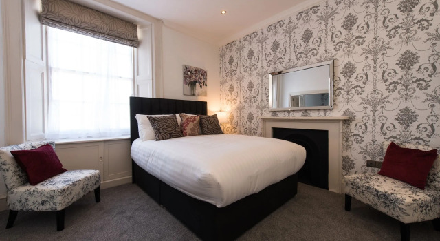 Royal Princes Suites