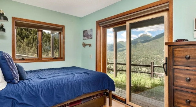 Divine Luxury Vacation At Windcliff 3 Bedroom Home by RedAwning