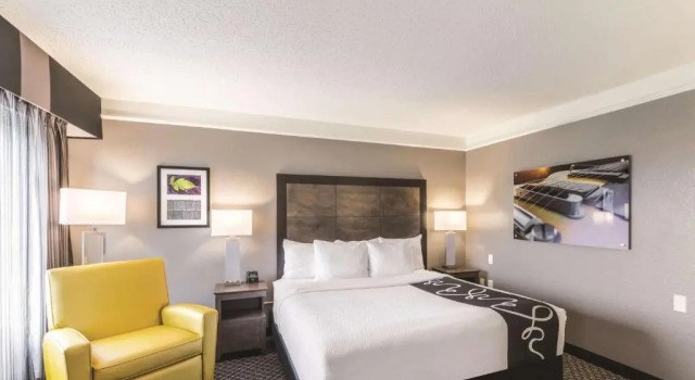 Двухместный номер La Quinta Inn & Suites by Wyndham Austin Near The Domain