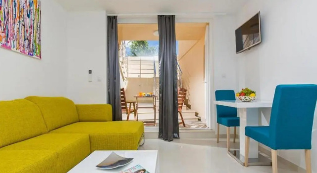 Студия Deluxe Apartments St Thomas