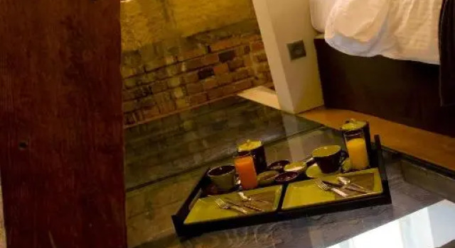Полулюкс с видом на внутренний двор Château de Champlong Table Hôtel **** Golf & Spa