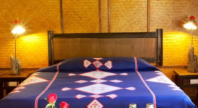 Двухместный номер Standard с балконом Hmong Hilltribe Lodge