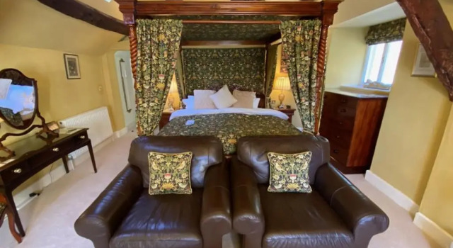 Plas Tan-yr-allt Historic Country House B&B, Book Bed and Breakfast 5-stjernede hoteller i Gwynedd, 5*