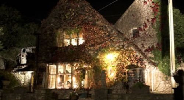 The Old House At Home, Book Guesthouse Castle Combe Wiltshire