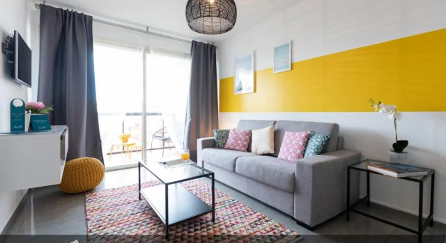 Апартаменты c 1 комнатой с балконом Sweett - Maison Blanche