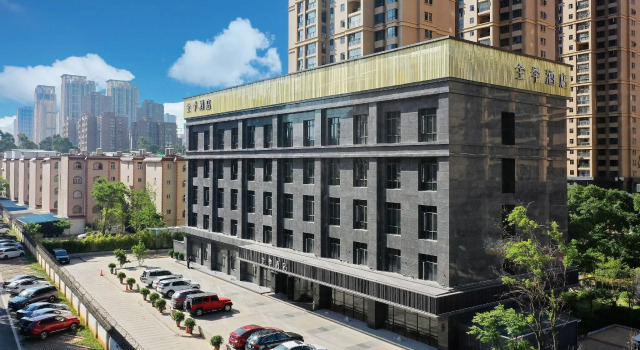 Ji Hotel Kunming Xiaokang Avenue, Rezerwuj Hotel Hotele w Kunming z parkingiem, Parking