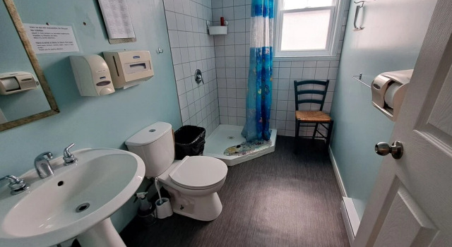Четырёхместный семейный номер Standard Auberge Jeunesse LouLou's Backpacker Hostel