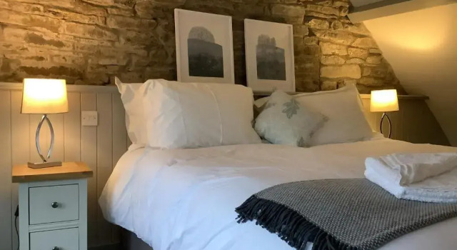 The Royal Oak, Gladestry, Prenota Hotel  