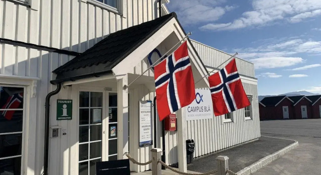 Norsk Havbrukssenter AS, Book Ferieresort Brønnøysund Helgeland