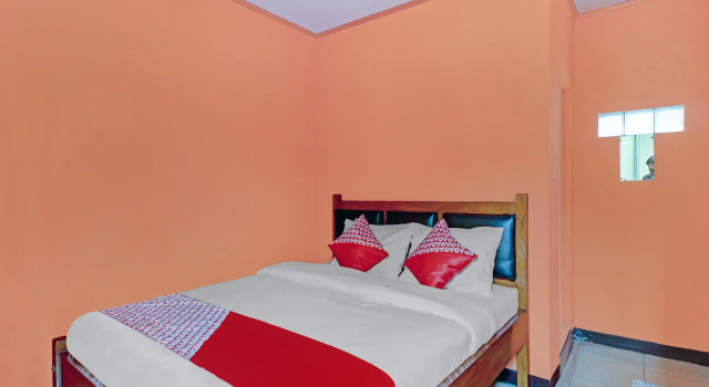 Adinda Homestay Lembang Bandung, Book Hotel Patrol West Java
