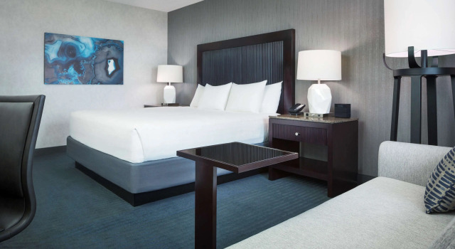 Номер Standard Hyatt Regency San Francisco Airport