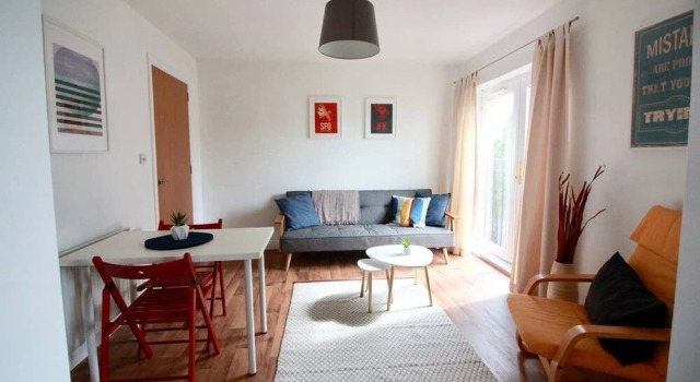 Contemporary 2 bedroom