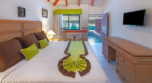 Бунгало с видом на сад Viva Dominicus Beach by Wyndham, A Trademark All Inclusive