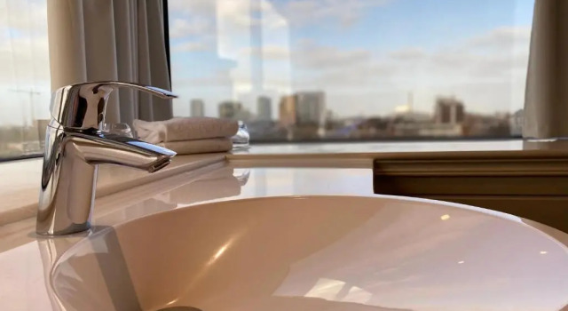 Двухместный номер Executive XO Hotels Blue Tower