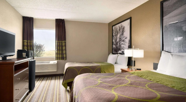 Четырёхместный номер Standard Super 8 by Wyndham Chambersburg I-81