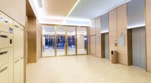 HanTing Hotel (Bozhou Mengcheng Jinggong Plaza), Rezerwuj Hotel Hotele w Mengcheng z parkingiem, Parking