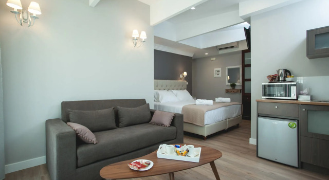 Nival Luxury Suites, Забронировать Отель Отели Ханья с парковкой, рядом с Археологический музей Ханьи, Парковка