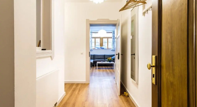 Апартаменты Wunderschöne Wohnung in sanierter Villa! incl WIFI