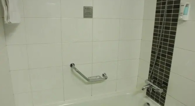 Номер Business Overseas Chinese International Hotel