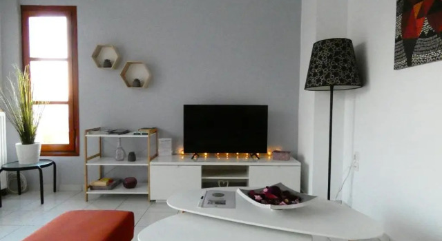 Mel Studio 1 (kalamaki)