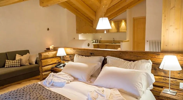 Полулюкс Chalet-Hôtel Borgo Eibn Mountain Lodge (Relais du Silence)