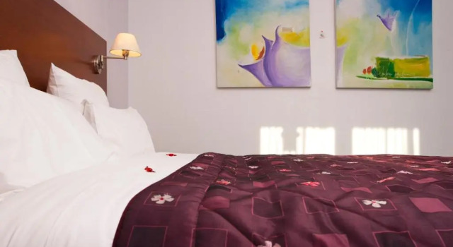 Номер Standard Logis Hôtel Restaurant La Palette