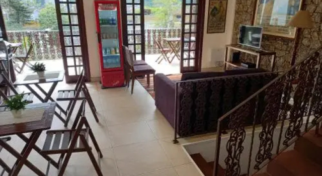 Suites economicas, Забронировать Отель Питангейрас муниципалитет Гуаружа, рядом с Guaruja Bus Station