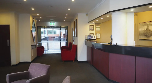 Fountainside Hotel